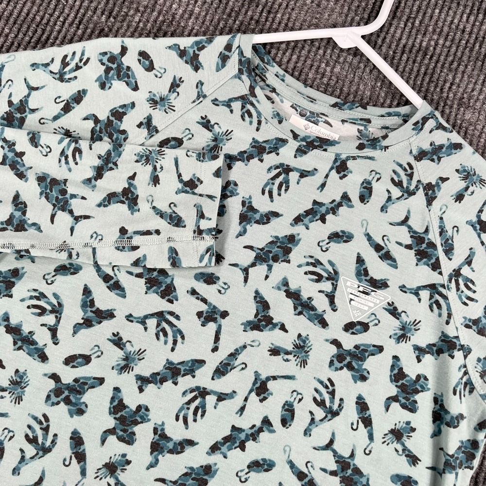 Columbia PFG Shirt Womens Medium Green Geometric Long Sleeve Active Fit Outdoor